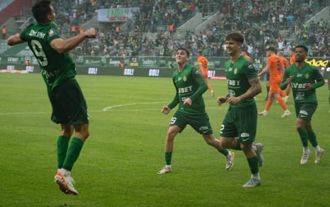 Śląsk Wrocław wygrywa derby z Zagłębiem Lubin i ciągle jest w grze o utrzymanie - 9