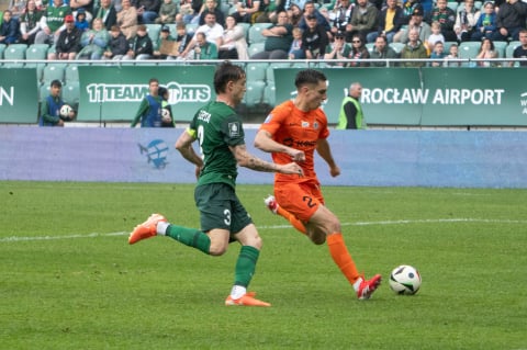 Śląsk Wrocław wygrywa derby z Zagłębiem Lubin i ciągle jest w grze o utrzymanie - 6
