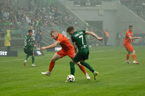 Śląsk Wrocław wygrywa derby z Zagłębiem Lubin i ciągle jest w grze o utrzymanie - 7