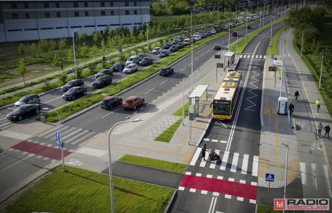 Buspas na Jagodno otwarty. Sprawdzamy sytuację na nowej trasie autobusowej [WIDEO] - 12