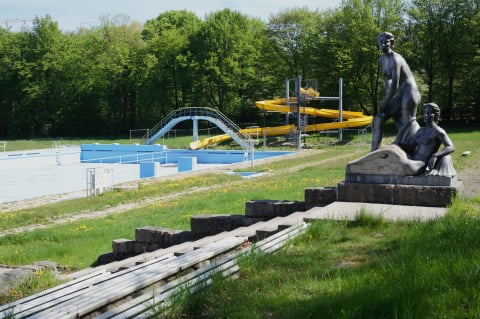 Jelenia Góra: Są środki na remont basenu przy Sudeckiej. Obecnie pływalnia straszy i odrzuca [ZDJĘCIA] - 6