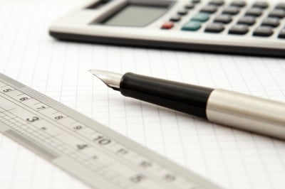 Drugi dzień egzamin&oacute;w. Uczniowie mierzą się z matematyką. "Stres mniejszy niż wczoraj"