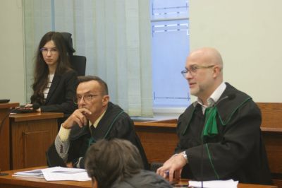 Byli i obecni szefowie Collegium Witelona na ławie oskarżonych. Uczelnia miała stracić 2 mln złotych