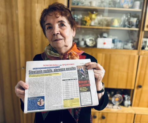 Ma 83 lata i jest jedną z najstarszych kibicek w Polsce. "Piłka na okrągło" [REPORTAŻ] - 4