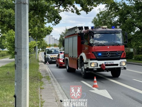 Karambol na Pilczyckiej we Wrocławiu. Spore utrudnienia dla kierowców [ZDJĘCIA] - 0