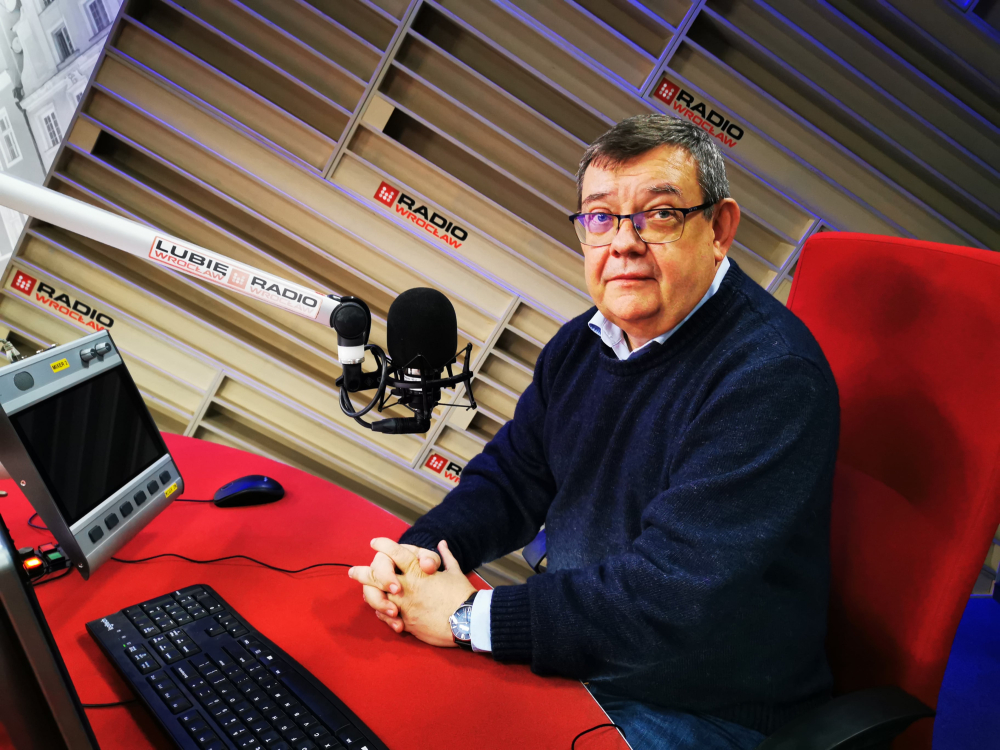 Rozmowa dnia: Prof. Robert Alberski o poniedziałkowej debacie kandydatów na prezydenta - Profesor Robert Alberski w studiu Radia Wrocław. Fot: Radio Wrocław