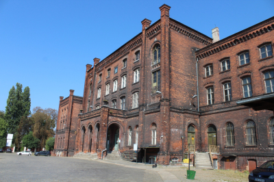 Dworzec Nadodrze zmieni funkcję! Będzie tam między innymi muzeum historii Żyd&oacute;w oraz biura