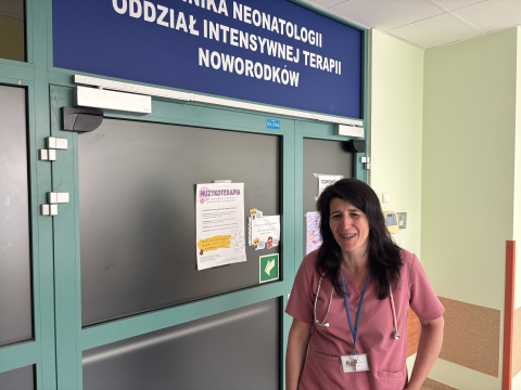 Lekarze i pielęgniarki szukają domów dla dzieci pozostawionych w szpitalu. "Są (gdzieś) takie rodziny" [REPORTAŻ] - 0