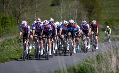 Tour de Feminin: Zawodniczki z Wrocławia wciąż w czoł&oacute;wce
