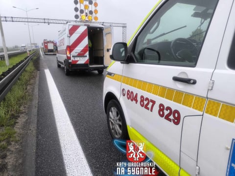 Zderzenie na Autostradowej Obwodnicy Wrocławia. Korek ma kilka kilometrów [ZDJĘCIA] - 2