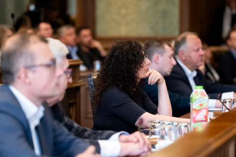Prezydent Wrocławia Jacek Sutryk otrzymał wotum zaufania oraz absolutorium. Jak głosowali radni? [ZDJĘCIA] - 21