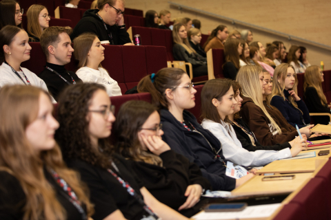 Rektorzy uczelni medycznych apelują do rodziców. Chodzi o zapisywanie dzieci na lekcję edukacji zdrowotnej - 3