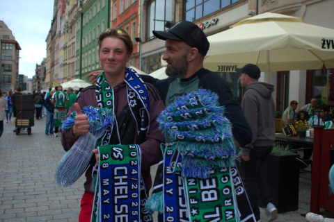 Ostatnie chwile przed finałem. Coraz więcej kibiców w całym Wrocławiu [ZDJĘCIA] - 12