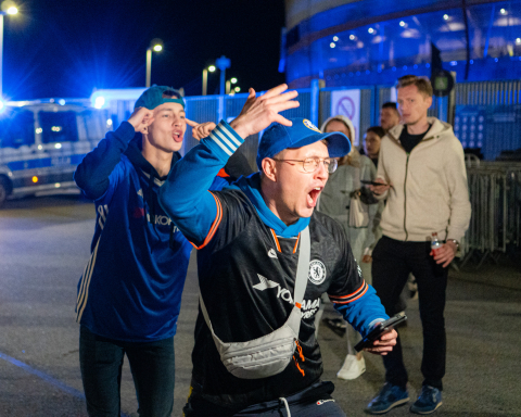 Finał Ligi Konferencji zakończony! Kibice Betisu jako pierwsi opuścili stadion. Część z nich od razu jedzie na lotnisko - 16