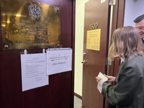 Rekordowa liczba zapisanych do głosowania. Polonia w Kanadzie zaskoczyła - 1