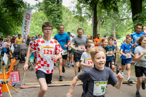 Bieg Rodzinny Radia Wrocław w Parku Wschodnim. Znajdźcie się na zdjęciach! - 112