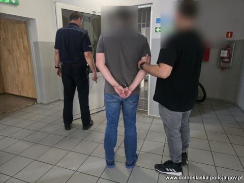 Otworzyli amatorską stację paliw w garażu! Grupa złodziei kradła olej napędowy z KGHM-u [WIDEO] - 0