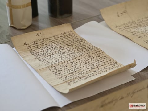 Kapsuła czasu odkryta w kościele na Dolnym Śląsku. Zobacz, co było w środku! [ZDJĘCIA] - 2