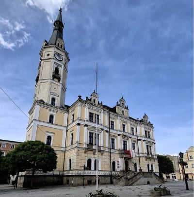 Konflikt w Lądku-Zdroju. Radni chcą odwołania zastępcy burmistrza. Decydował jeden głos!