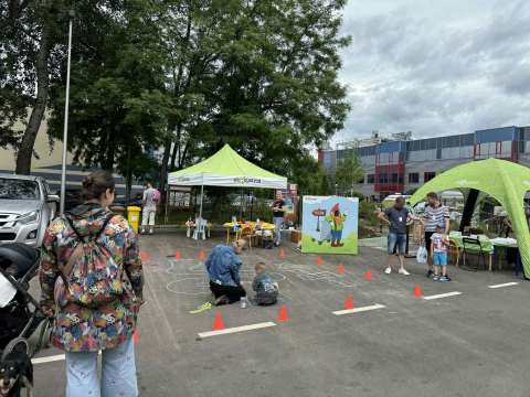 „Nie ma nowego bez starego”. Rodzinny piknik ekologiczny we wrocławskim PSZOK-u - 4