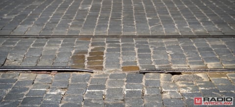 Remont Powstańców Śląskich miał się rozpocząć w wakacje. Wciąż nie znamy terminu prac. Nie ma też umowy z wykonawcą - 1