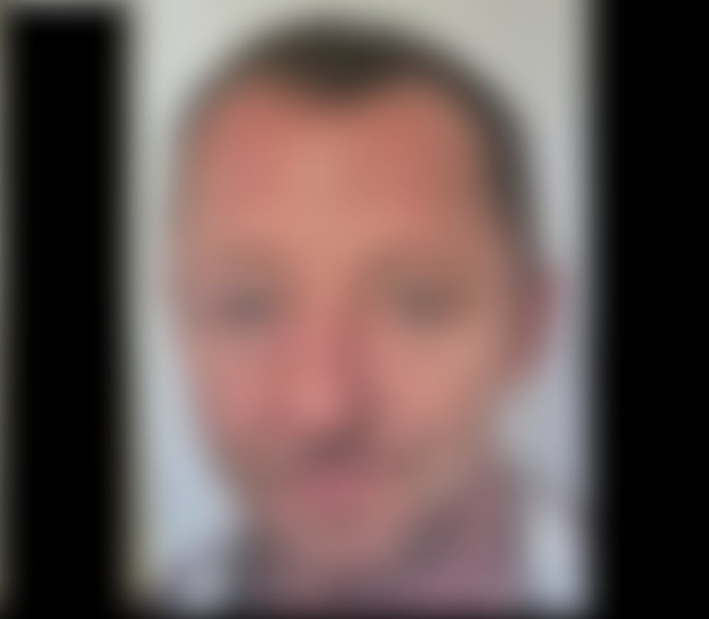 "Weź dowód i chodź, zarobisz dużo pieniędzy". 50-letni Henryk zaginął w niepokojących okolicznościach. Rozpoznajesz go? - Tak wygląda 50-letni Henryk Piotrowski, który zaginął 9 czerwca. Fot: archiwum prywatne rodziny Henryka Piotrowskiego