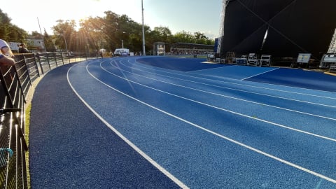 Czekali na to ponad 40 lat. Stadion w Bolesławcu doczekał się remontu - 5