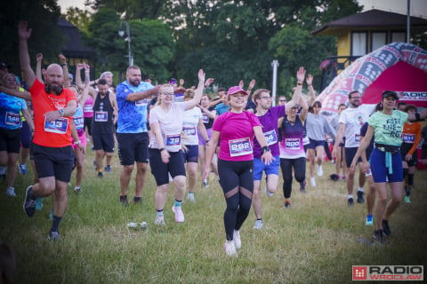 Nocne bieganie z Radiem Wrocław! Emocje na Torze Wyścigów Konnych Partynice - 10