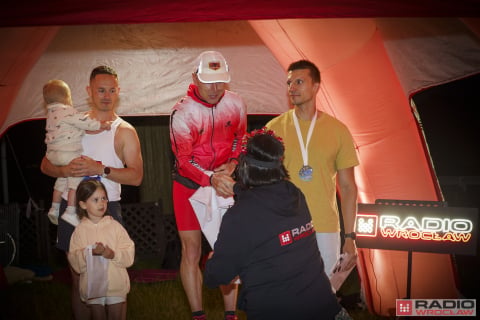 Nocne bieganie z Radiem Wrocław! Emocje na Torze Wyścigów Konnych Partynice - 128