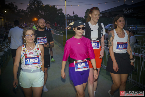 Nocne bieganie z Radiem Wrocław! Emocje na Torze Wyścigów Konnych Partynice - 147