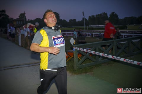 Nocne bieganie z Radiem Wrocław! Emocje na Torze Wyścigów Konnych Partynice - 45