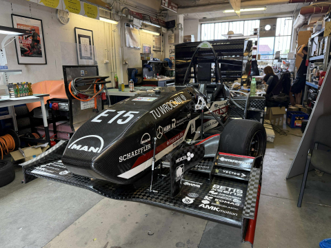 Pierwszy wyścig w sezonie i od razu sukces. PWR Racing Team ze zwycięstwem na Węgrzech - 6