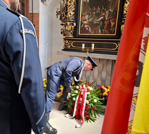 Święto Wrocławia. Pochód radnych Rady Miejskiej Wrocławia i uroczysta sesja [ZDJĘCIA] - 5