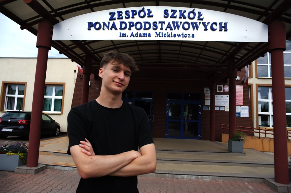 100 procent frekwencji w szkole przez 10 lat nauki. Niecodzienny przypadek ucznia z Lubania - Natan Pietkiewicz przez 10 lat nie opuścił żadnej lekcji. Fot: Maciej Ryłkiewicz/ Radio Wrocław