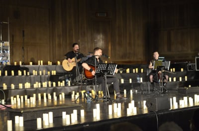 Legendarne utwory w kameralnej atmosferze. "Rock przy świecach" w sali koncertowej Radia Wrocław