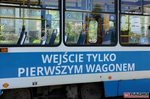 Nietypowy tramwaj wyjedzie na ulice Wrocławia. Połączą wagony... tyłami! - 0