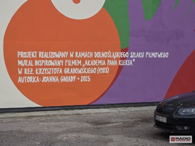 Pierwszy filmowy mural powstał w Wałbrzychu. Nawiązuje do "Akademii Pana Kleksa" kręconej w tym mieście - 3