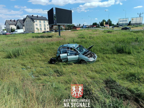 Dwie ciężarówki i osobówka zderzyły się na autostradzie A4. Długi korek w stronę Wrocławia - 2