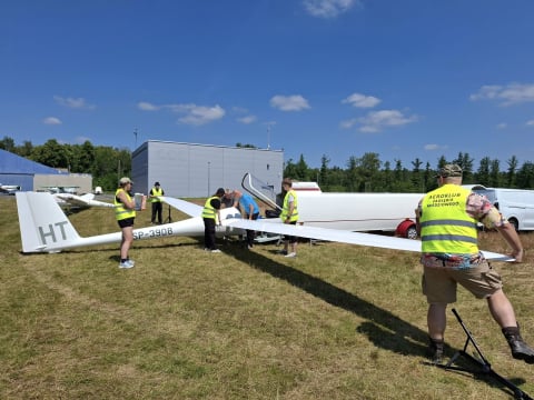 Prawie tysiąc kilometrów w powietrzu... bez silnika! Niezwykłe loty szybowników na Dolnym Śląsku - 2