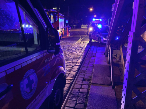 Kolejna pijana osoba pływała w Odrze. Służby interweniowały w środku nocy - 1