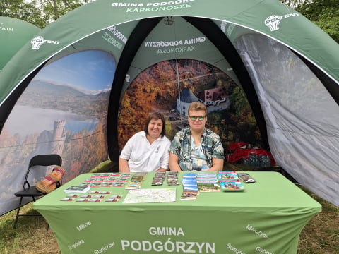 Poezja i muzyka u podnóża gór. Festiwal „Gitarą i… – borowickie spotkania z poezją śpiewaną” - 5