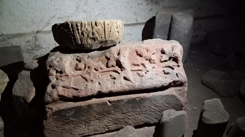 Zamkowe piwnice skrywają historię Legnicy. Czas na inwentaryzację kamiennych ozdób - 7