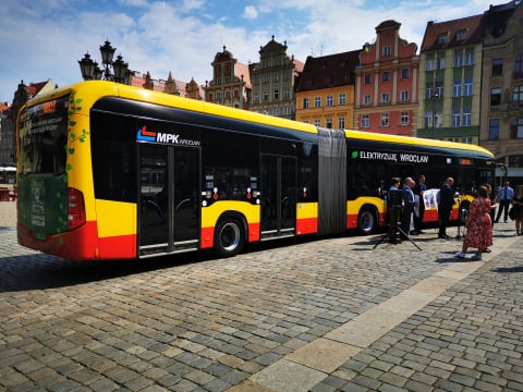 21 nowych autobusów elektrycznych dla Wrocławia. Kiedy wyjadą na ulice miasta? - 1