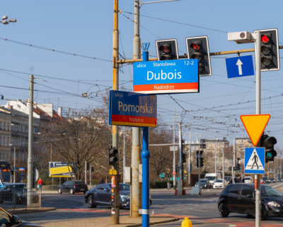 Startuje remont na skrzyżowaniu Pomorskiej i Dubois. Spore zmiany w komunikacji miejskiej
