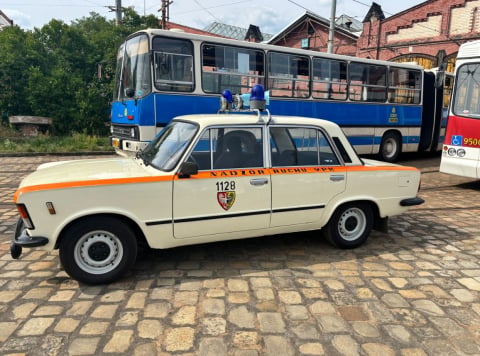 Gratka dla fanów motoryzacji. Do Wrocławia zjechały kabriolety - 2
