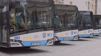 Defibrylatory w legnickich autobusach? Mieszkańcy zgłosili projekt. "Każda sekunda jest bezcenna"