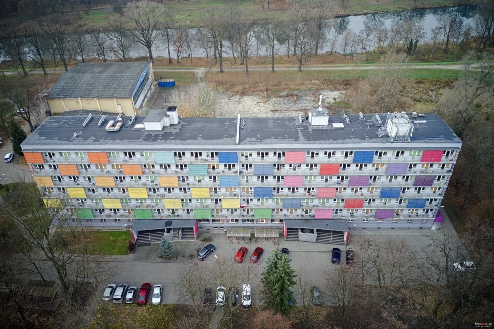 Ponad 45 mln zł na remont akademika! Studenci Uniwersytetu Medycznego nie będą już mieszkać w trzyosobowych pokojach - Bliźniak przejdzie gruntowny remont. Fot: archiwum Radia Wrocław