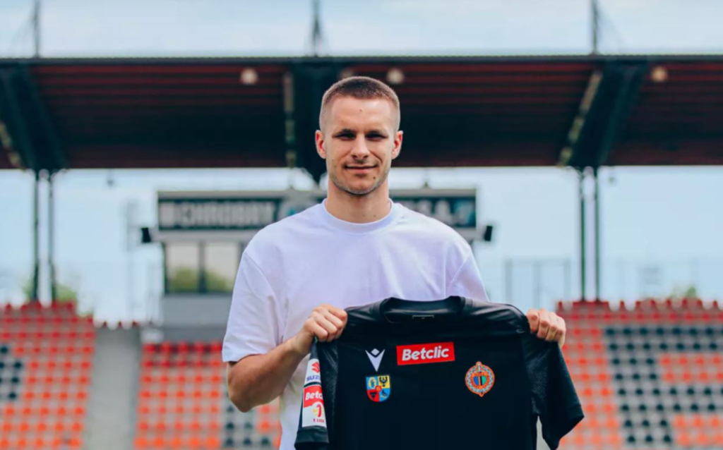 Michał Kozajda wzmocnił Chrobrego Głogów - Michał Kozajda - nowy piłkarz Chrobrego Głogów. Fot. chrobry-glogow.pl