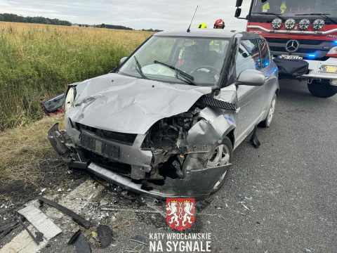 Wypadek na DK8. Interweniował śmigłowiec LPR, duże utrudnienia [ZDJĘCIA] - 3