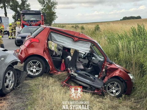 Wypadek na DK8. Interweniował śmigłowiec LPR, duże utrudnienia [ZDJĘCIA] - 5
